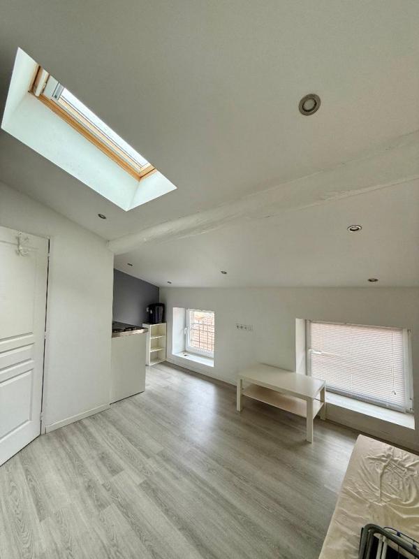 Appartement - 15 m² - 1 pièce