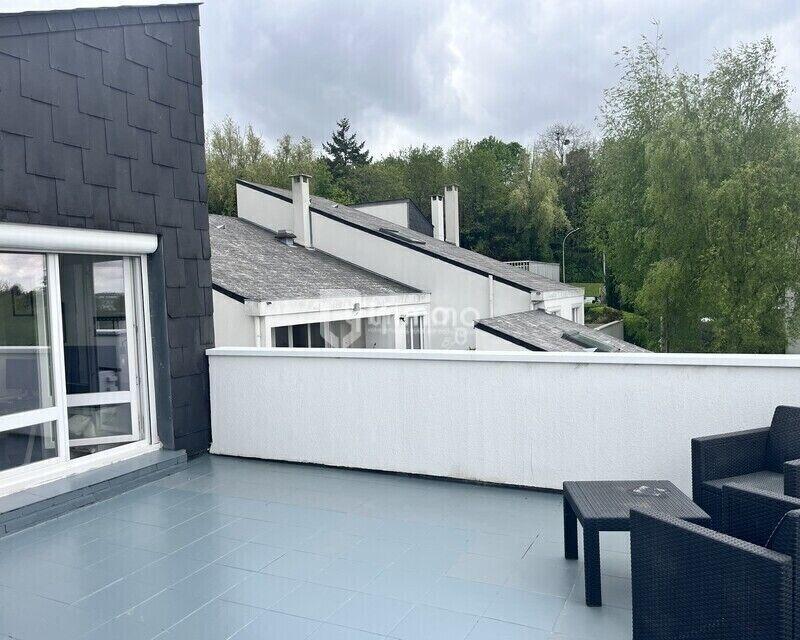 Duplex - 101 m² - 5 pièces