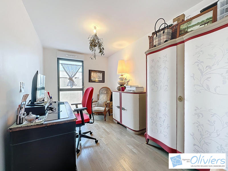 Appartement - 83 m² - 4 pièces