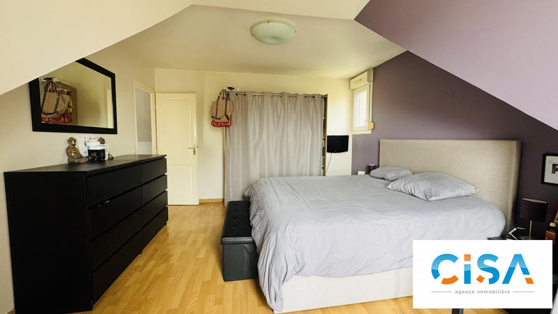 Maison - 133 m² - 7 pièces