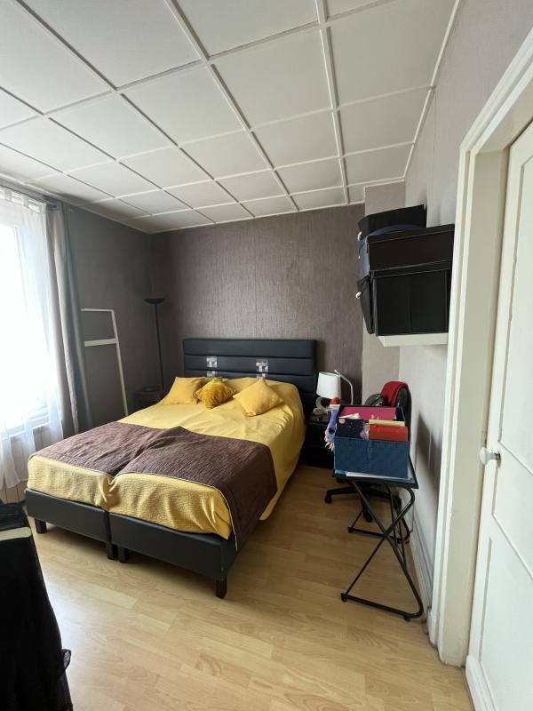 Appartement - 86 m² - 5 pièces