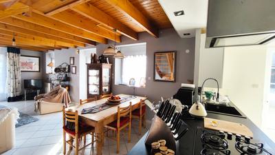 Maison - 88 m² - 5 pièces