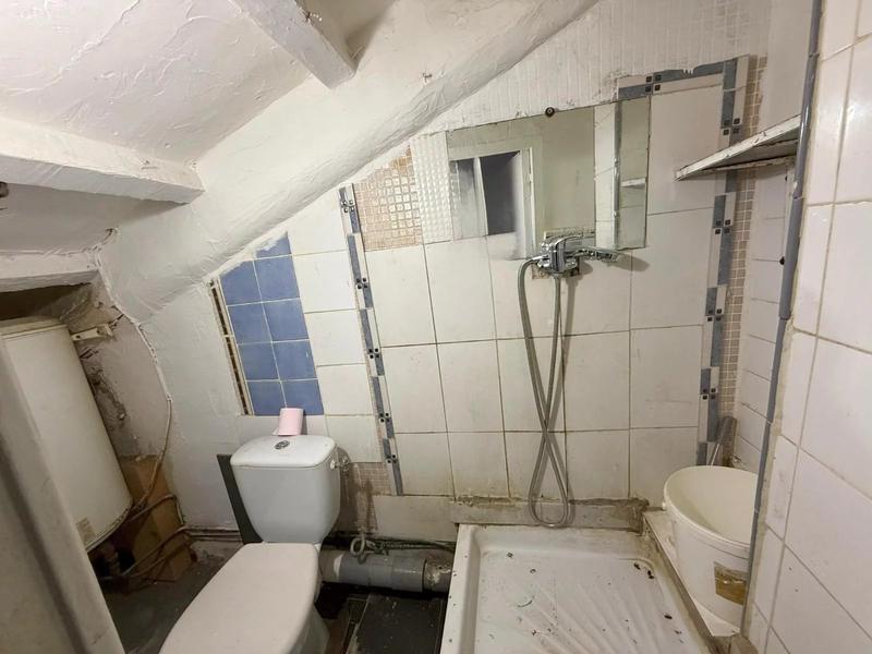 Remise - 17 m² - 1 pièce