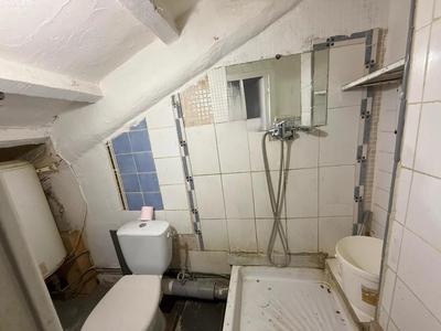 Remise - 17 m² - 1 pièce