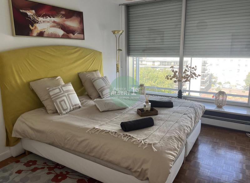 Appartement - 103 m² - 4 pièces