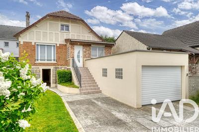 Maison - 115 m² - 6 pièces