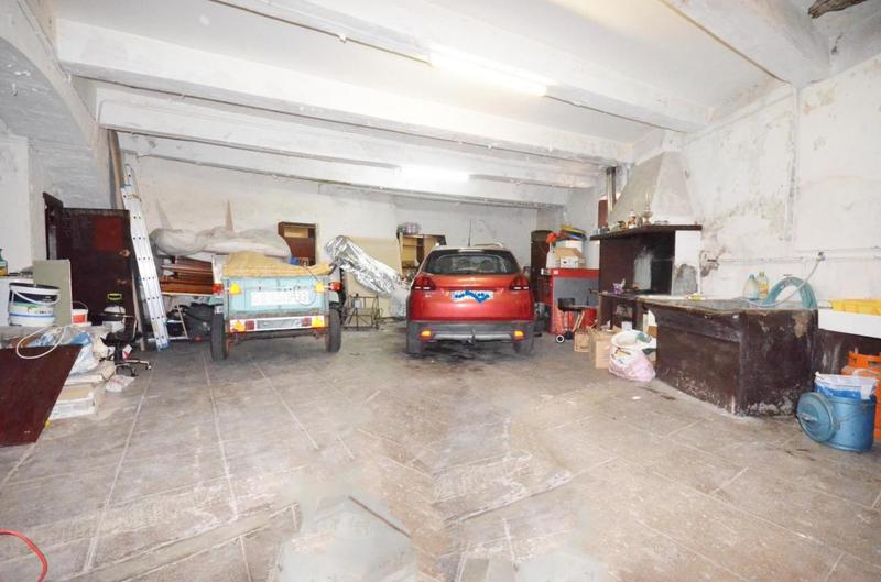 Maison de campagne - 300 m² - 13 pièces