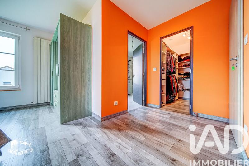 Maison - 274 m² - 8 pièces