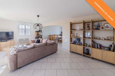 Maison - 145 m² - 5 pièces