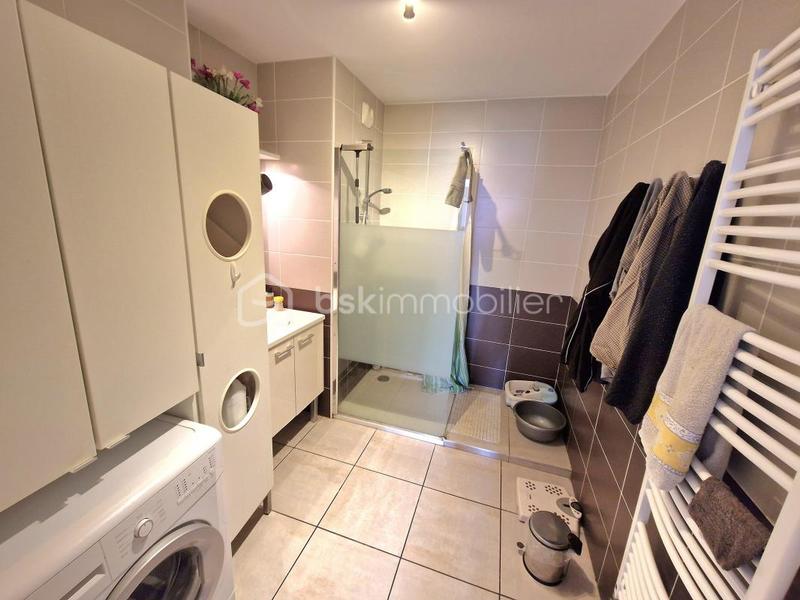 Appartement - 76 m² - 3 pièces