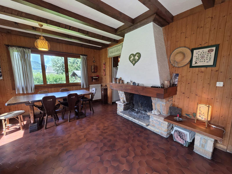 Châlet - 81 m² - 6 pièces