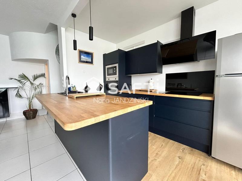 Appartement - 100 m² - 5 pièces