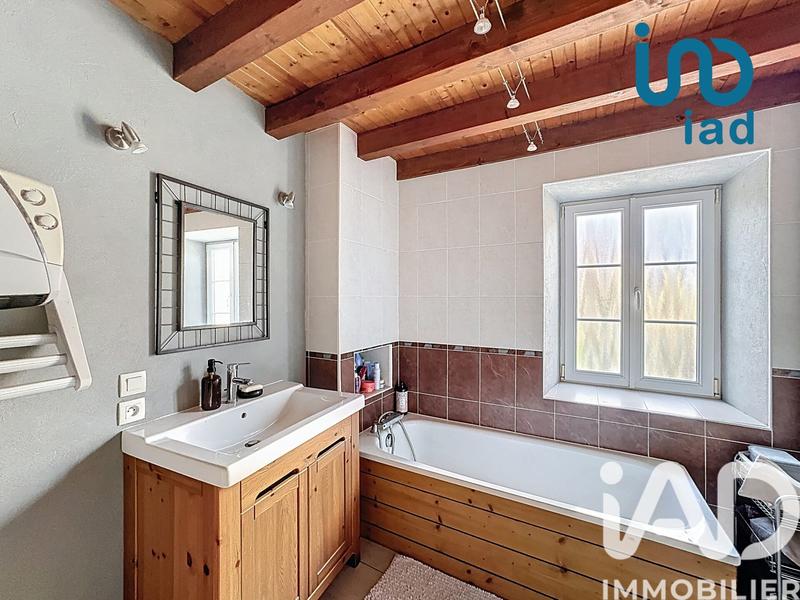 Maison - 122 m² - 4 pièces