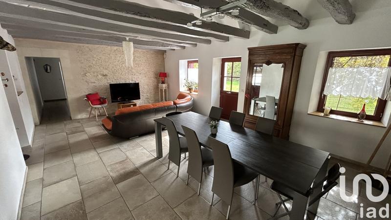 Maison - 325 m² - 12 pièces