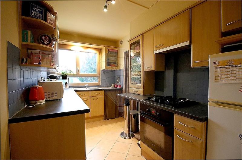 Appartement - 82 m² - 3 pièces