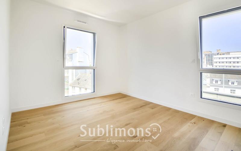 Appartement - 161 m² - 5 pièces