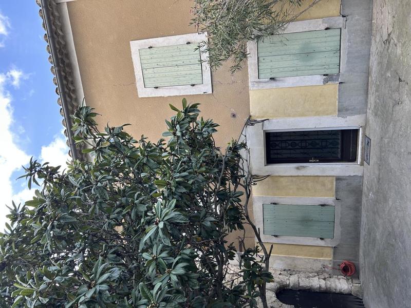 Maison - 140 m² - 4 pièces