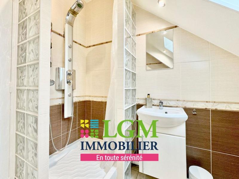 Maison - 200 m² - 5 pièces