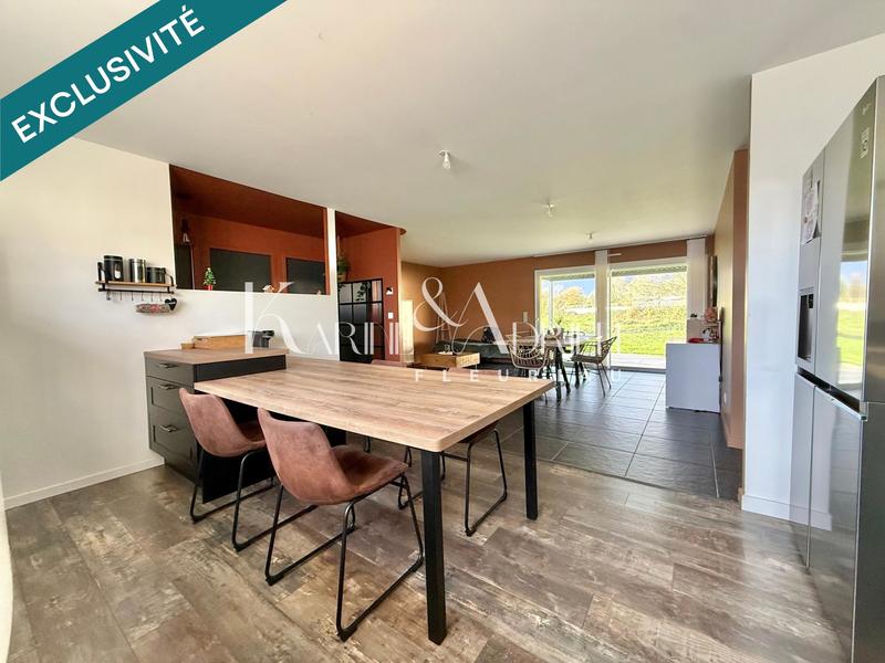 Maison - 102 m² - 4 pièces