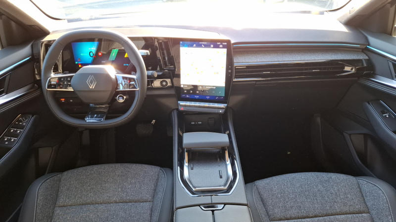 Renault Austral techno full hybrid E-Tech 200 ch - 25