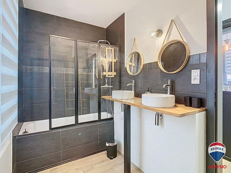 Appartement - 114 m² - 4 pièces