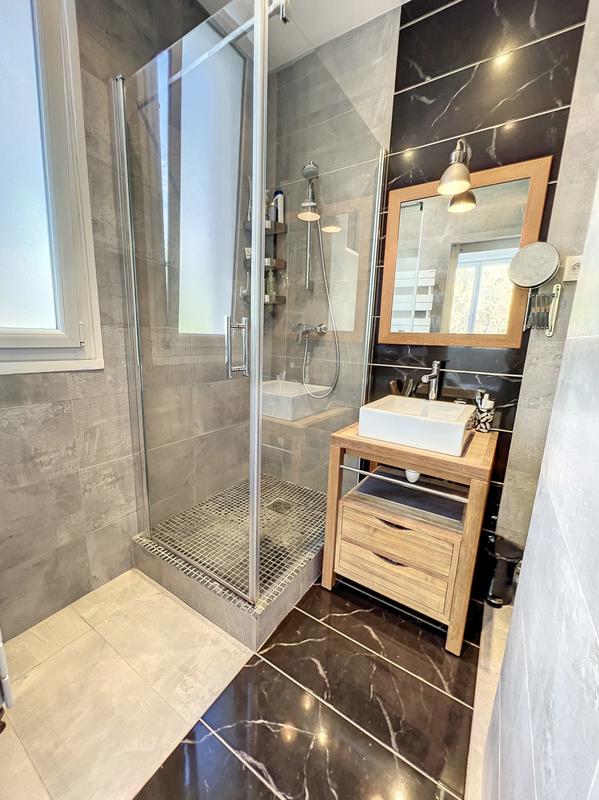 Appartement - 151 m² - 5 pièces