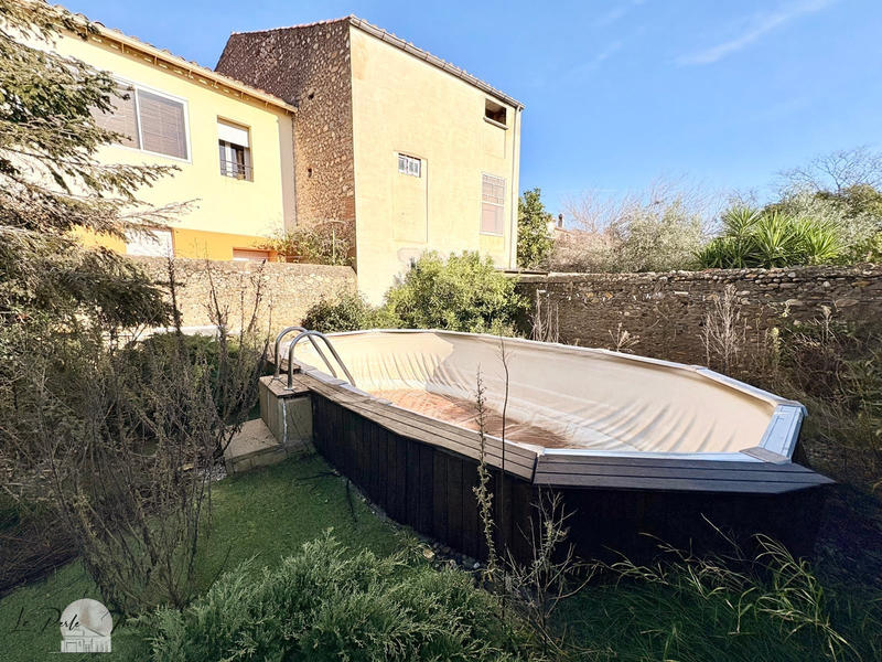 Immeuble - 228 m² - 9 pièces