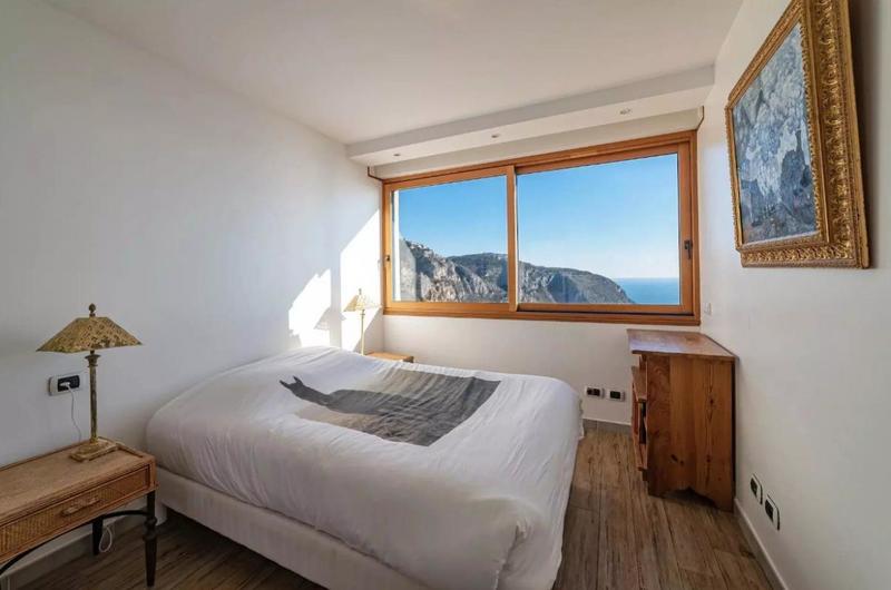 Maison - 162 m² - 8 pièces