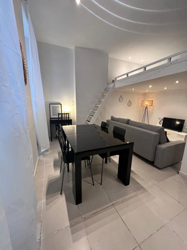 Appartement - 43 m² - 1 pièce