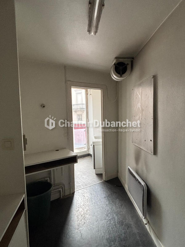 Immeuble - 240 m² - 4 pièces