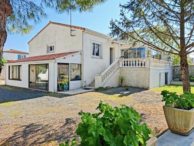 Maison - 125 m² - 6 pièces