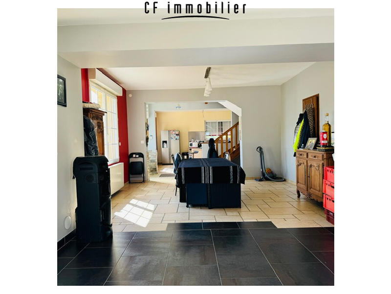 Maison - 200 m² - 7 pièces