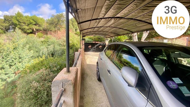 Demeure - 230 m² - 7 pièces