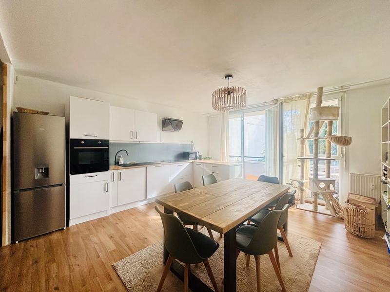 Appartement - 57 m² - 2 pièces