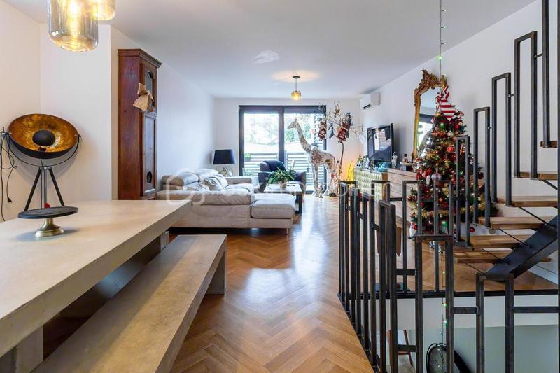 Maison - 160 m² - 5 pièces