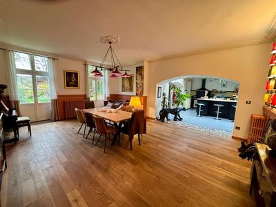 Manoir - 370 m² - 7 pièces
