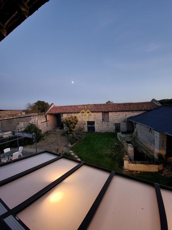 Propriété - 173 m² - 6 pièces