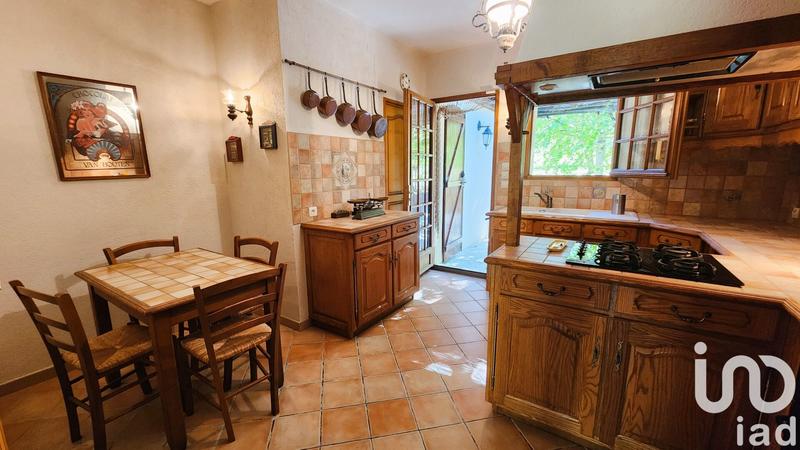 Maison - 140 m² - 5 pièces