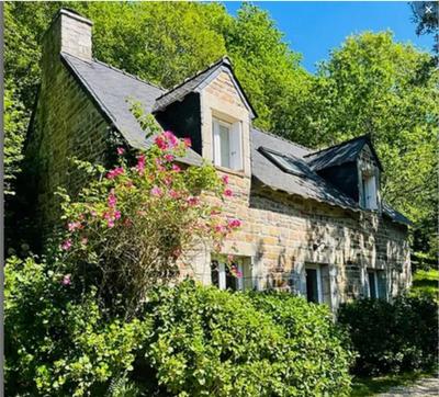 Moulin - 239 m² - 16 pièces