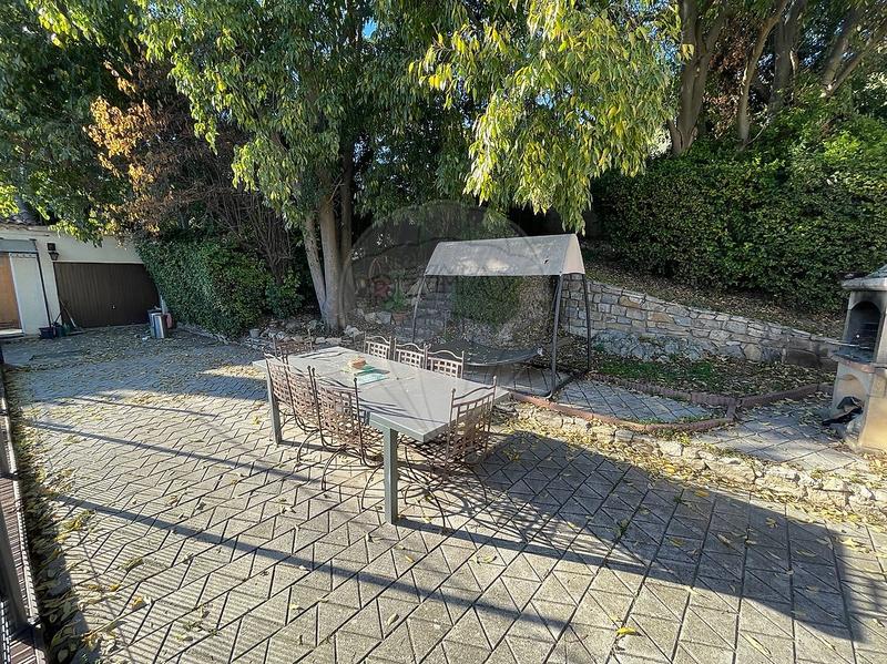 Maison - 174 m² - 10 pièces