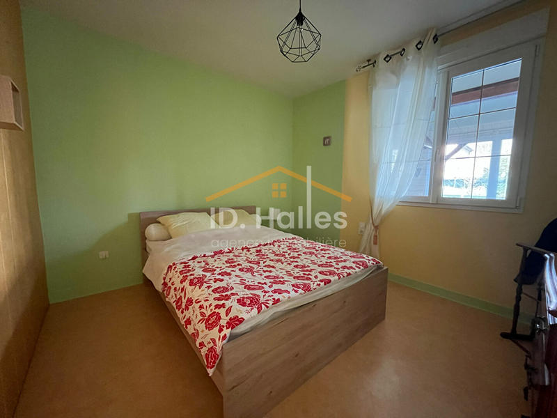 Maison - 122 m² - 7 pièces