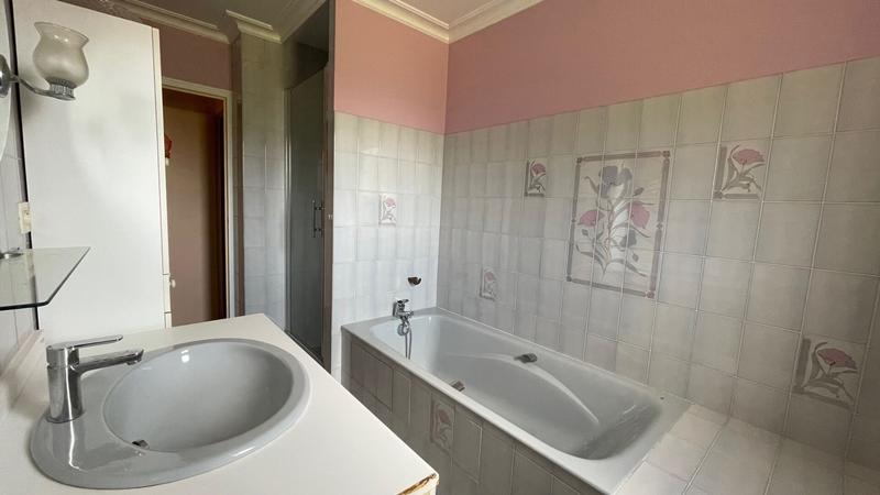 Maison - 150 m² - 7 pièces