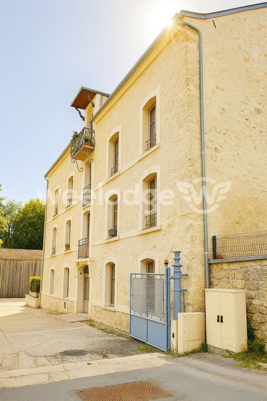 Appartement - 100 m² - 5 pièces