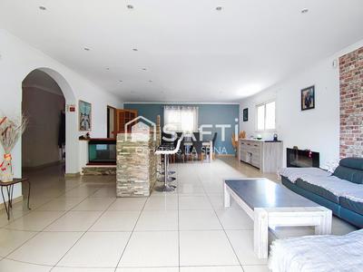 Maison - 170 m² - 6 pièces