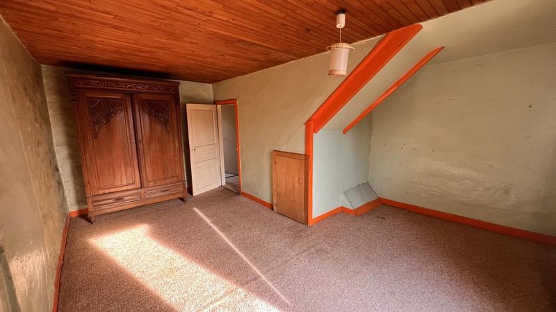 Maison - 98 m² - 5 pièces