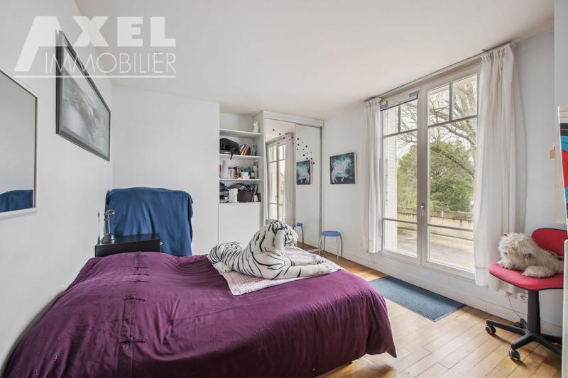 Maison - 212 m² - 6 pièces