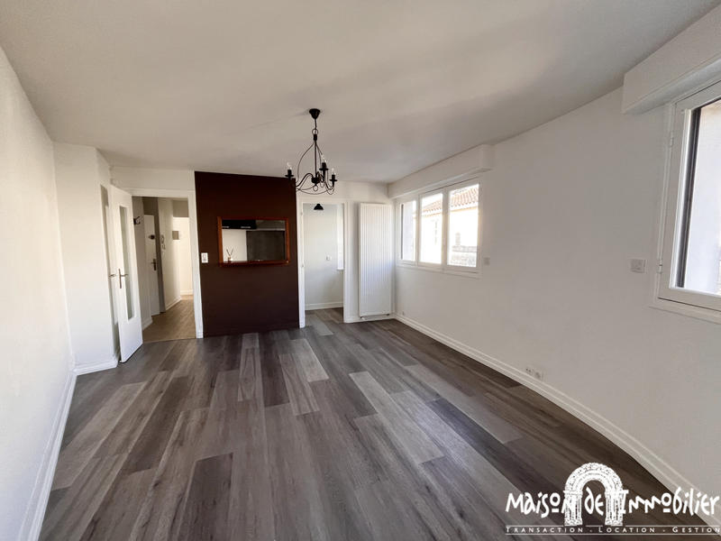 Appartement - 64 m² - 3 pièces