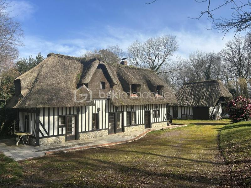 Chaumière - 170 m² - 6 pièces