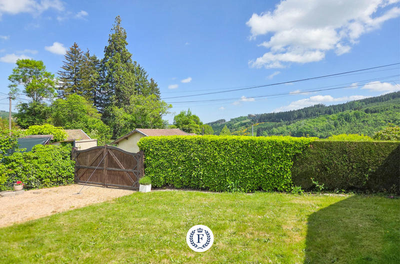 Maison de village - 163 m² - 7 pièces