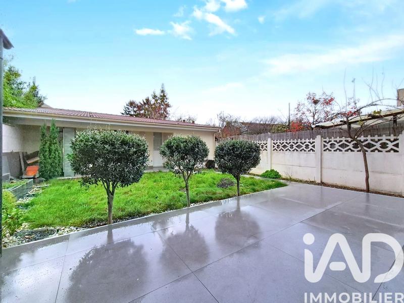 Maison - 159 m² - 7 pièces